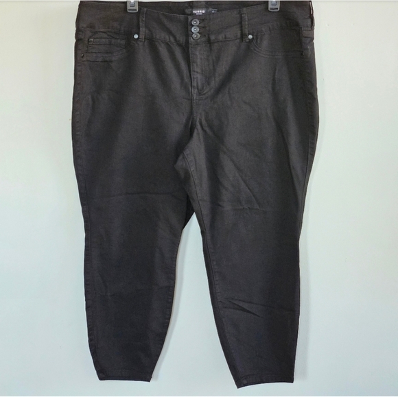 TORRID BLACK DENIM WOMEN'S PLUS SIZE 24XS - Picture 1 of 3